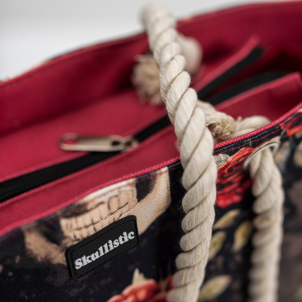 Dark Garden Skulls Shoulder Beach Bag